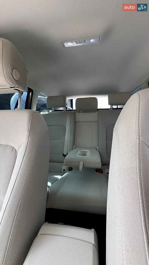 2017 Volkswagen Passat - мініатюра 20