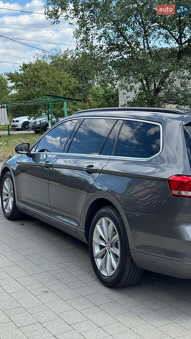 2017 Volkswagen Passat - мініатюра 11