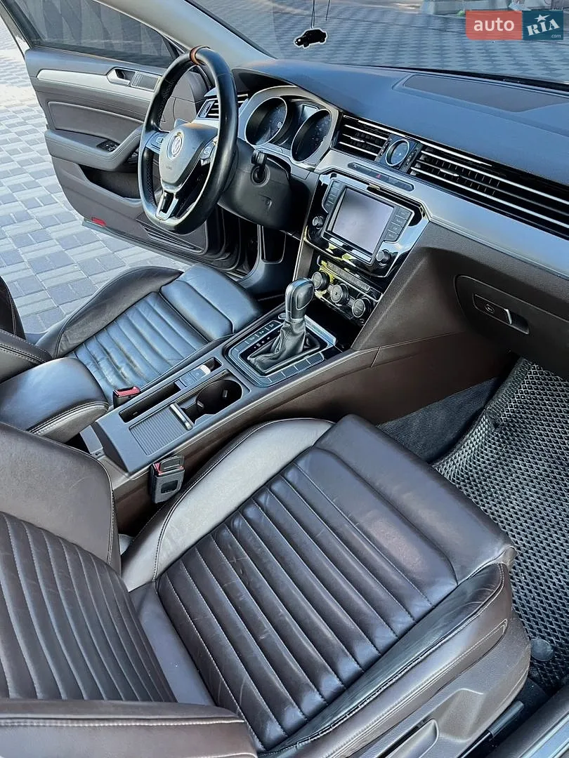 2015 Volkswagen Passat - мініатюра 15