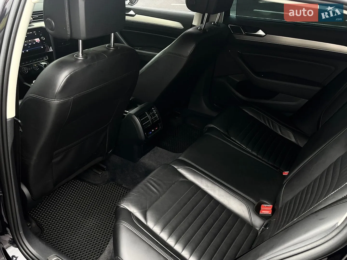 2015 Volkswagen Passat - мініатюра 18