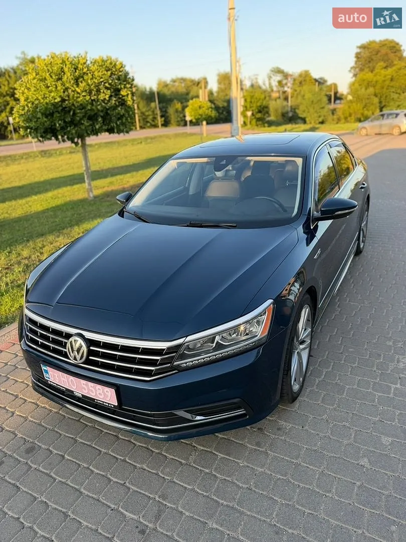 2018 Volkswagen Passat - мініатюра 2