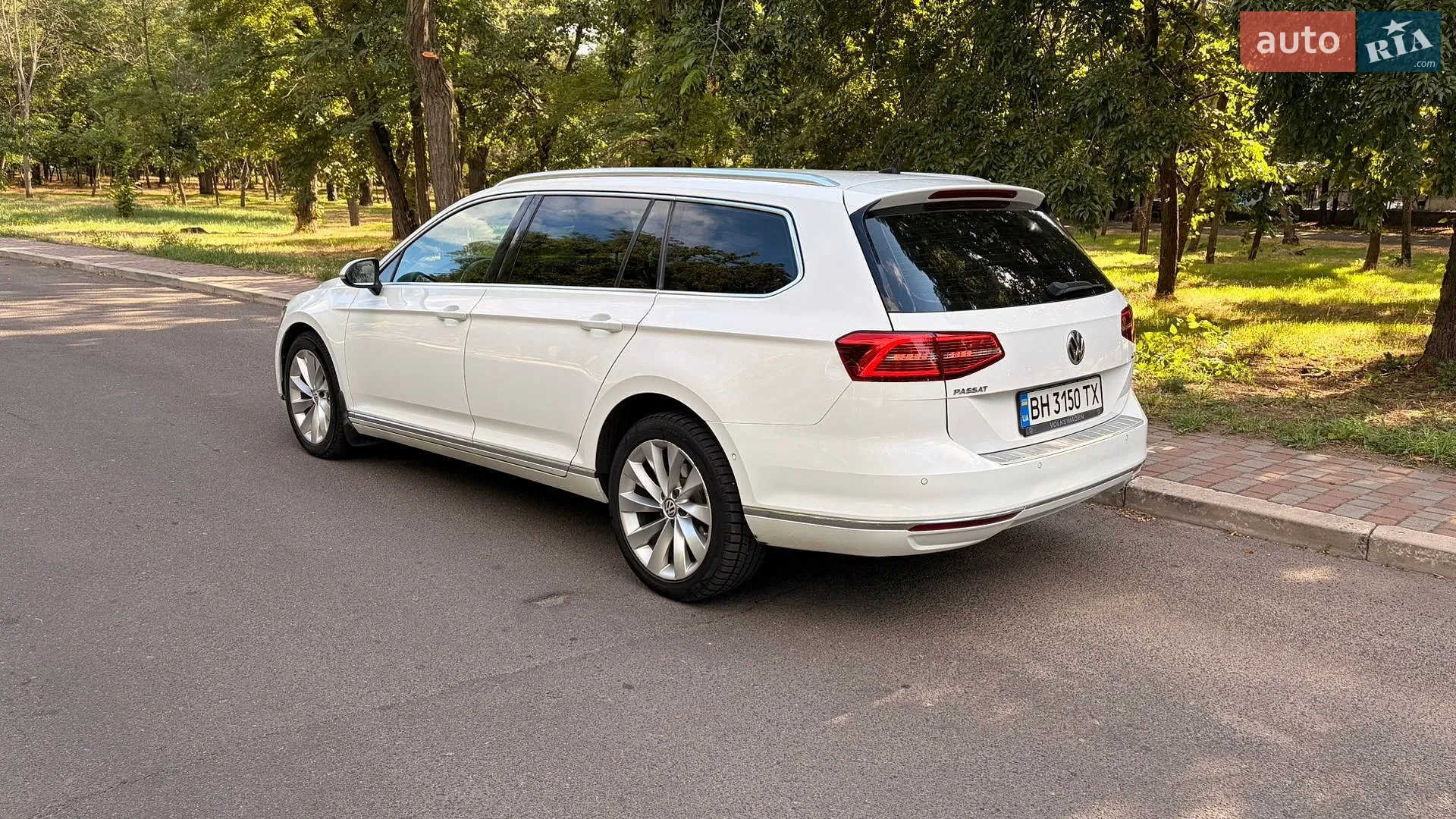 2017 Volkswagen Passat - мініатюра 5