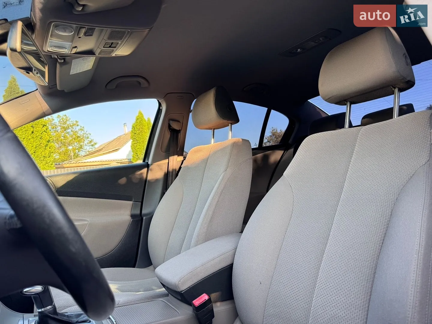 2010 Volkswagen Passat - мініатюра 10