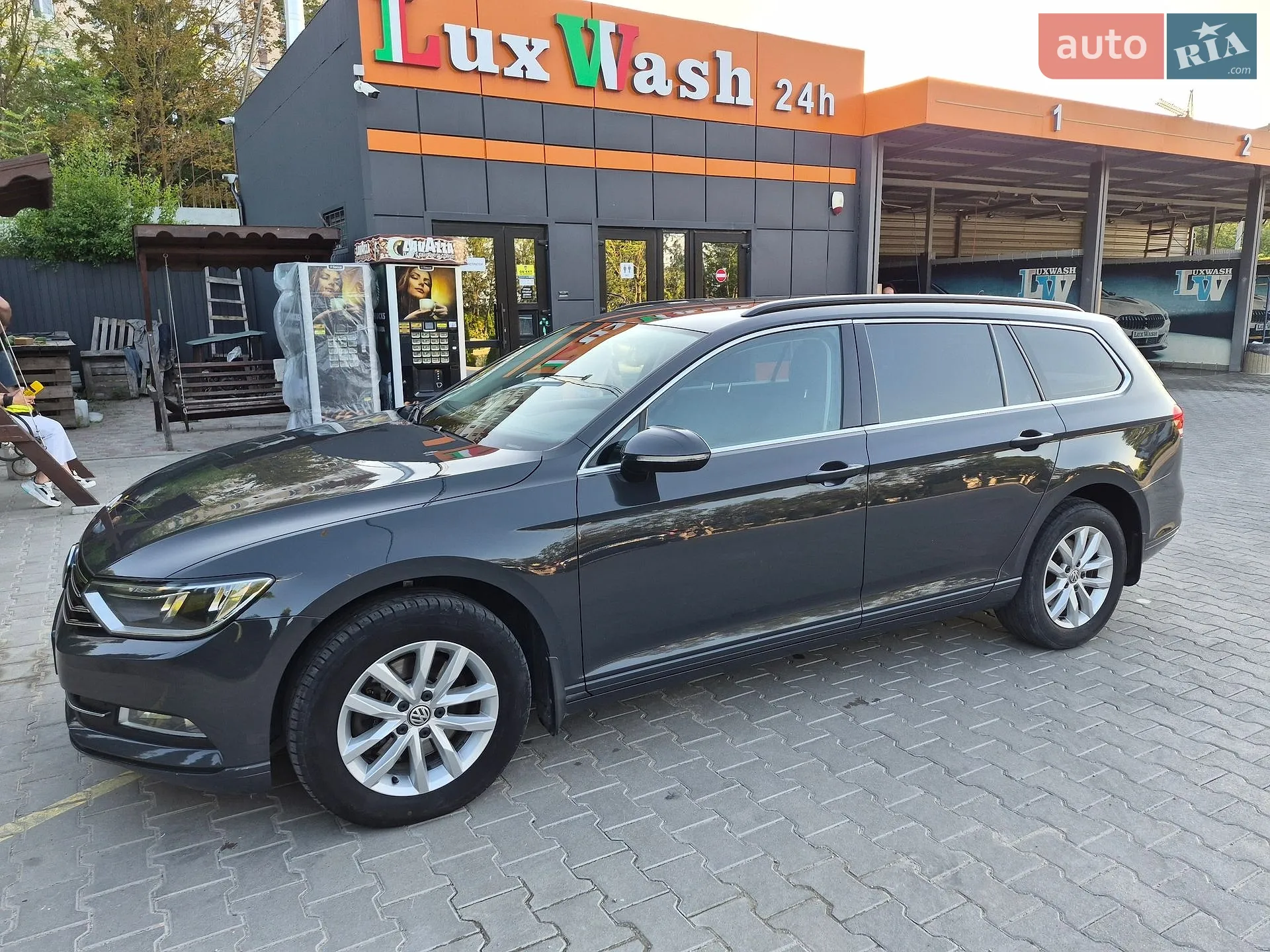2017 Volkswagen Passat - мініатюра 14