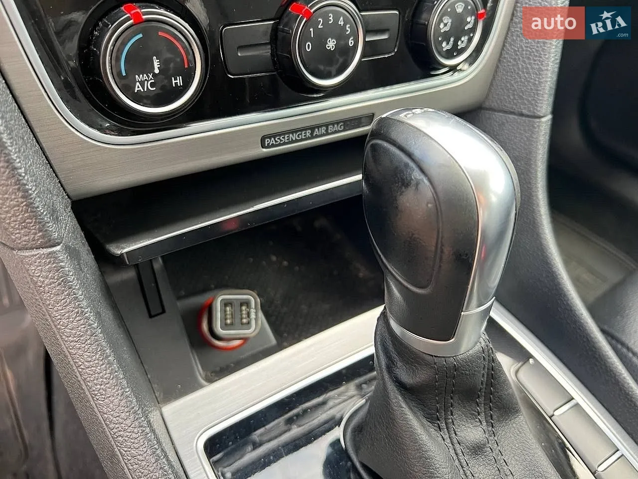 2014 Volkswagen Passat - мініатюра 24