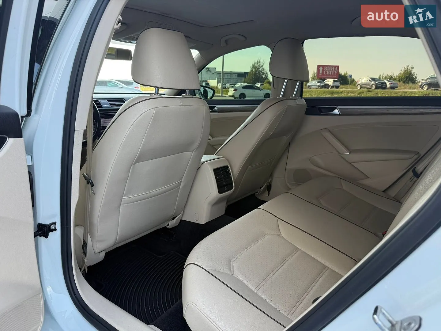 2017 Volkswagen Passat - мініатюра 36