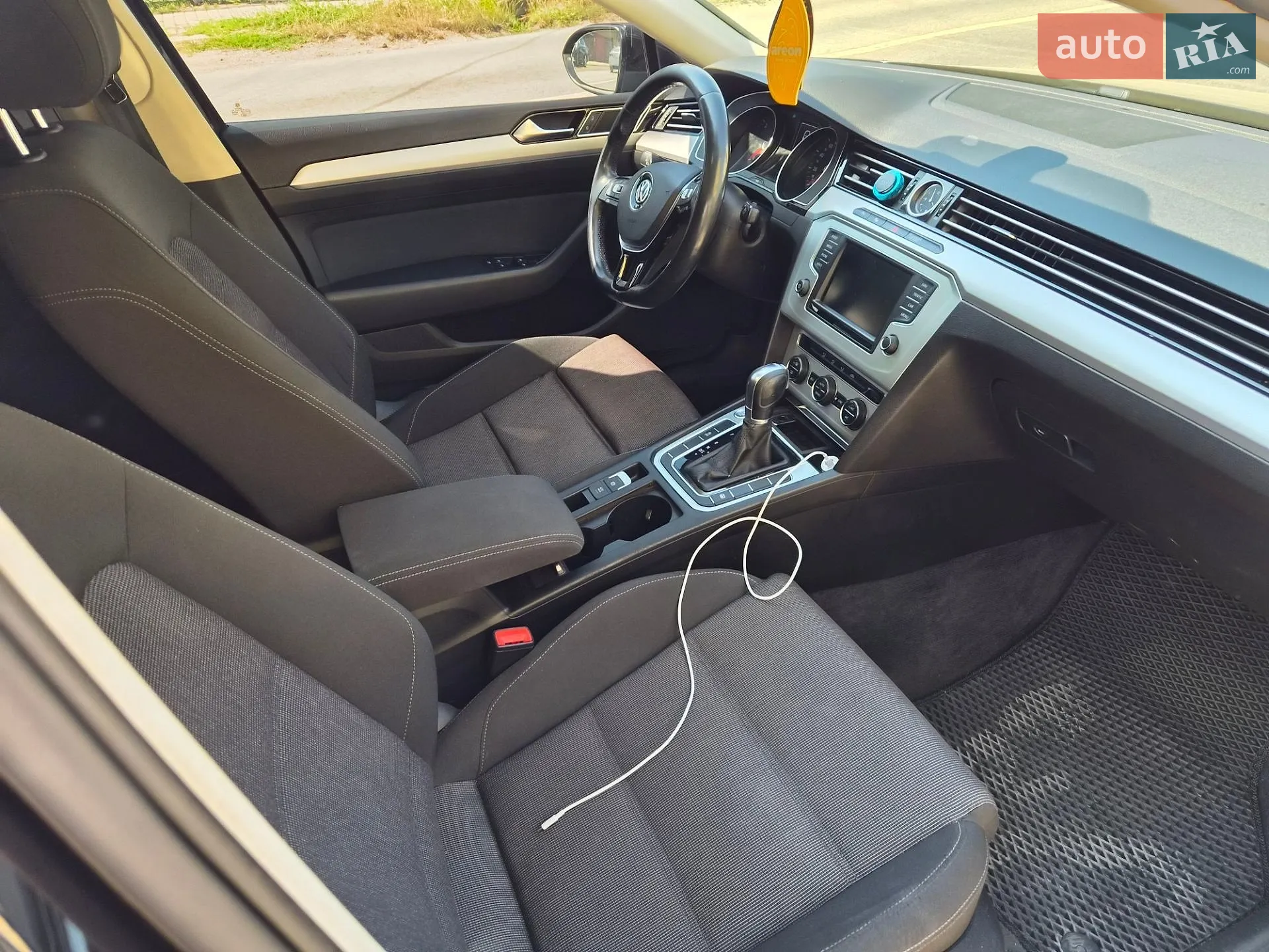 2015 Volkswagen Passat - мініатюра 7
