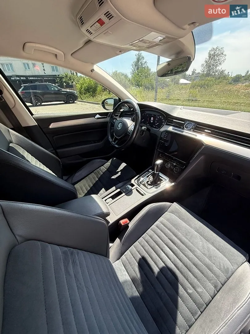 2019 Volkswagen Passat - мініатюра 18