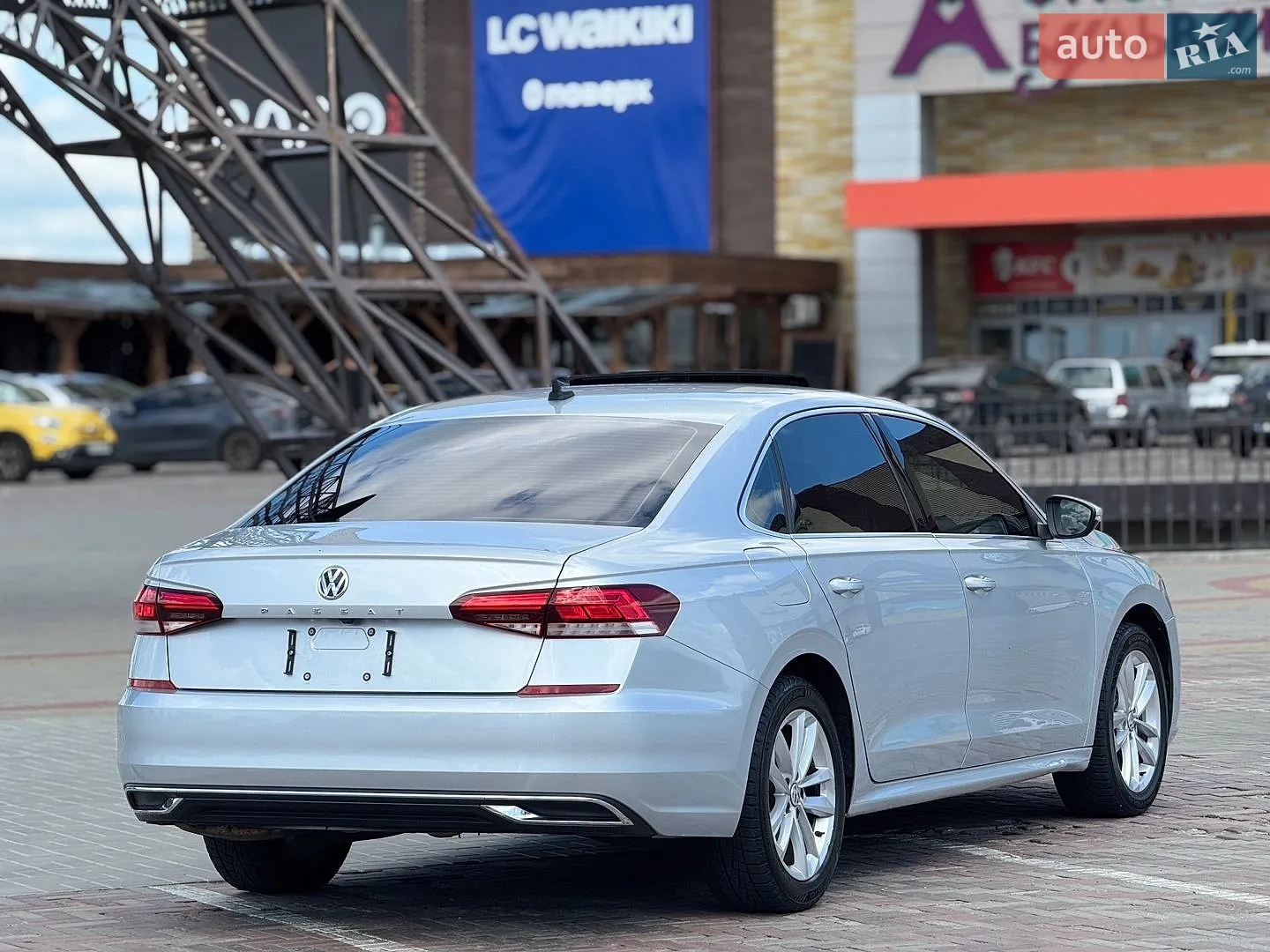 2021 Volkswagen Passat - мініатюра 3