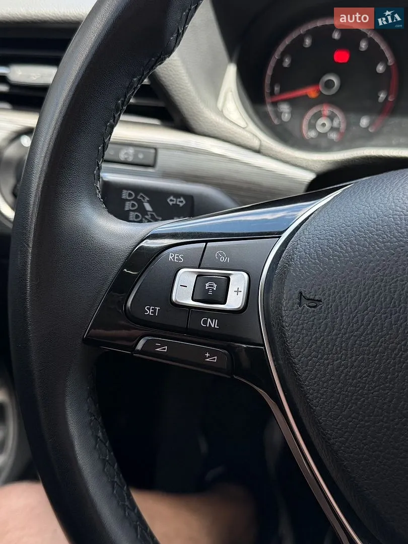 2021 Volkswagen Passat - мініатюра 14