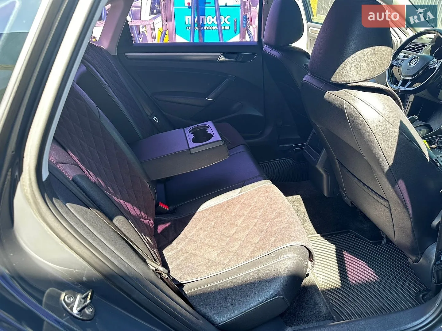 2017 Volkswagen Passat - мініатюра 28