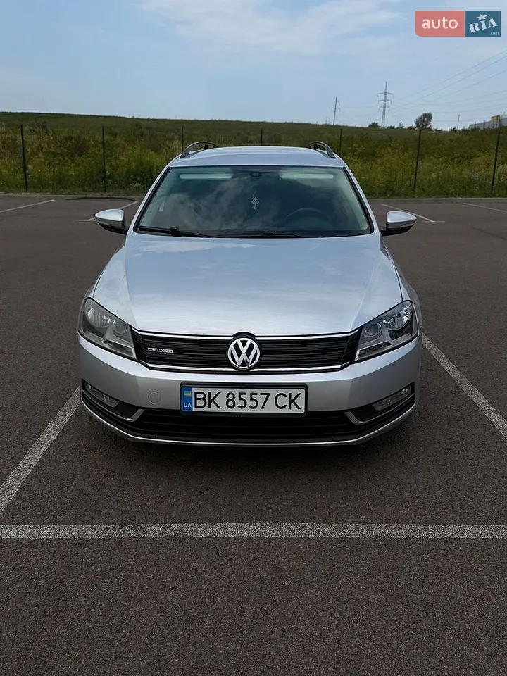 2011 Volkswagen Passat - мініатюра 26