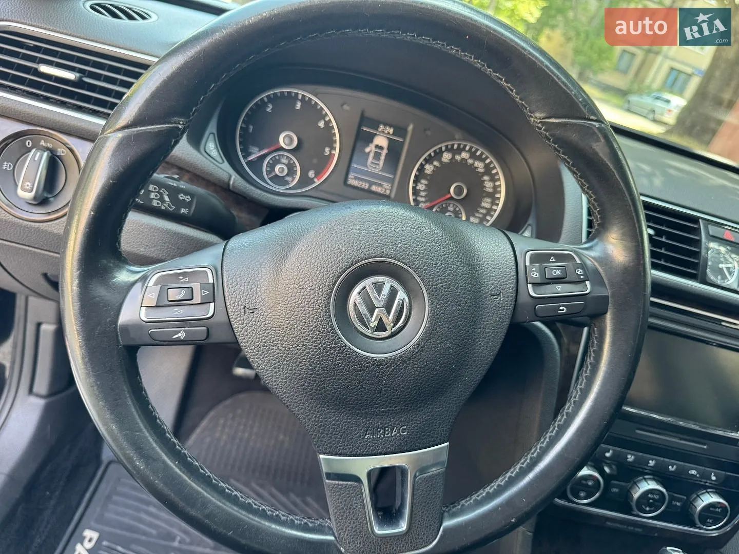 2013 Volkswagen Passat - мініатюра 12