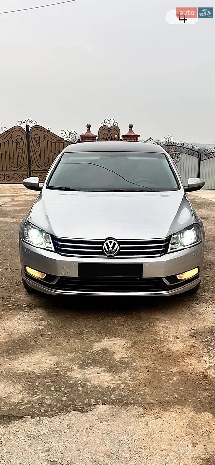 2011 Volkswagen Passat - мініатюра 30