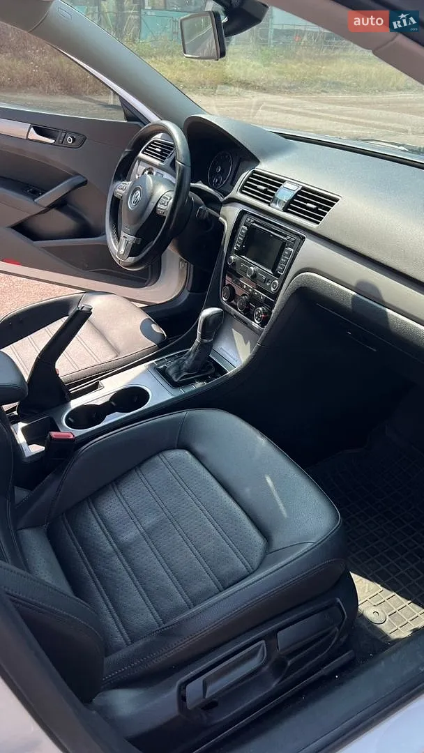 2014 Volkswagen Passat - мініатюра 8