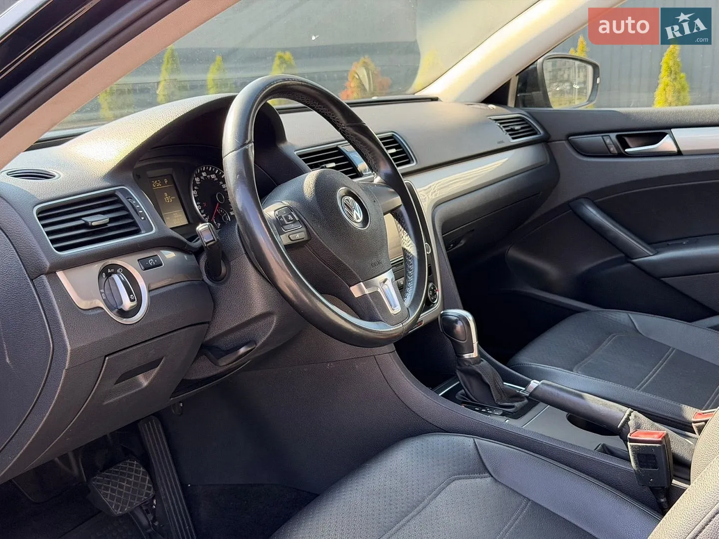 2015 Volkswagen Passat - мініатюра 19