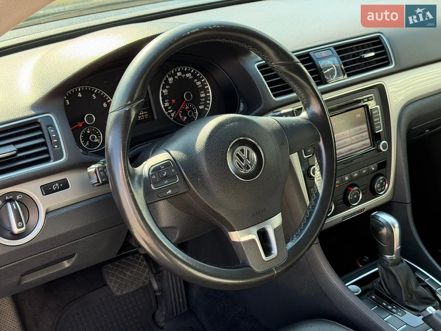 2015 Volkswagen Passat - мініатюра 24