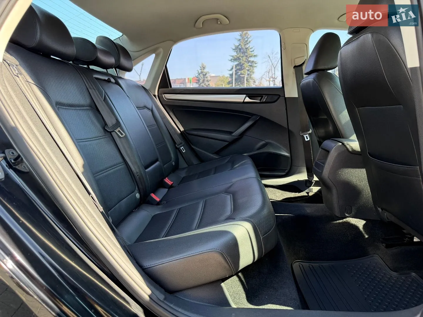 2015 Volkswagen Passat - мініатюра 29