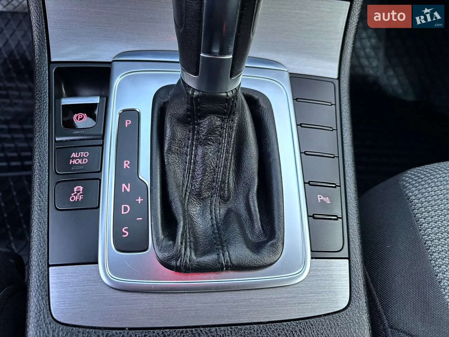 2011 Volkswagen Passat - мініатюра 16