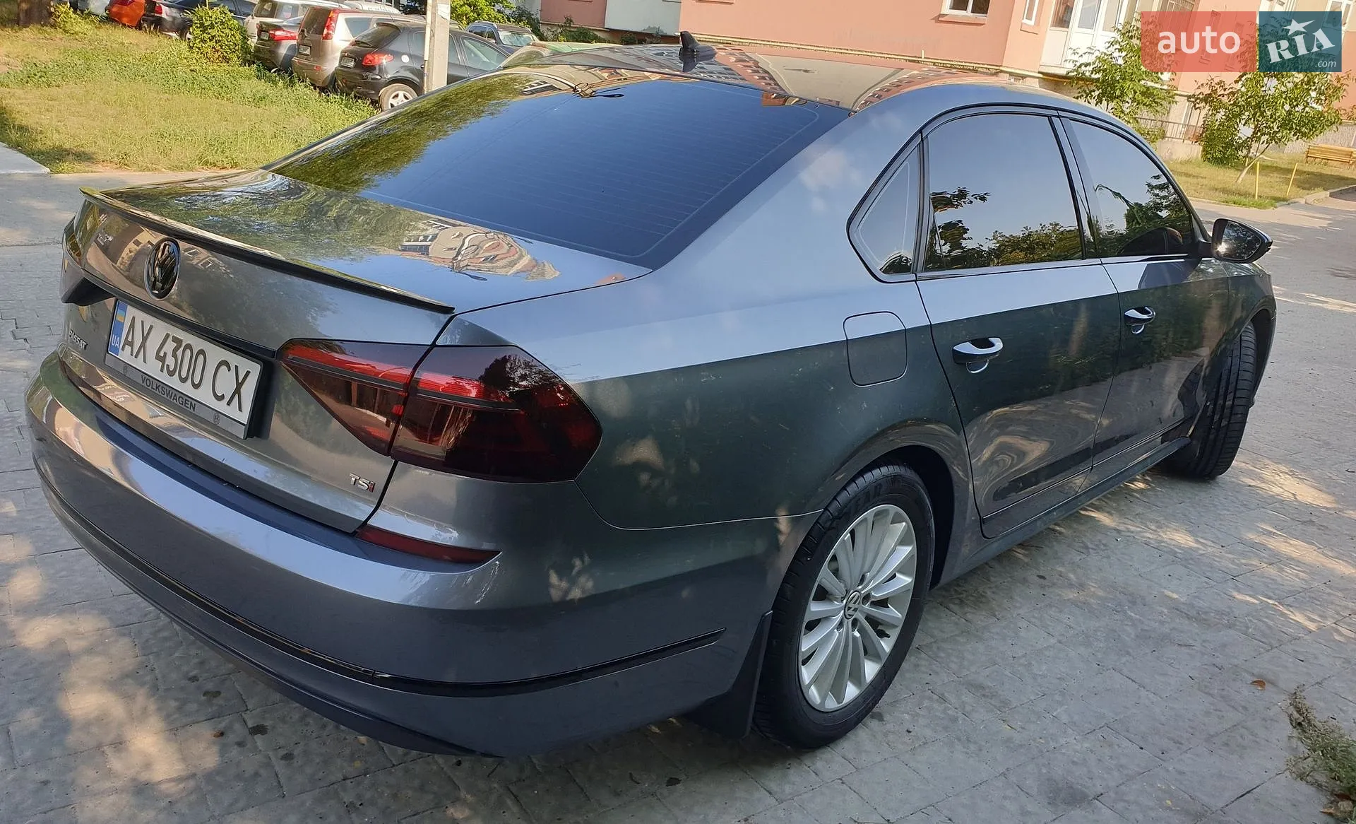 2016 Volkswagen Passat - мініатюра 6