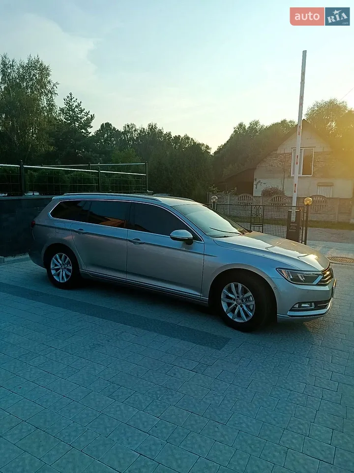 2016 Volkswagen Passat - мініатюра 18