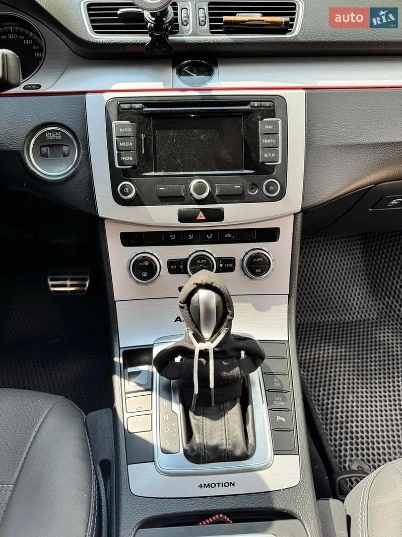 2014 Volkswagen Passat - мініатюра 51