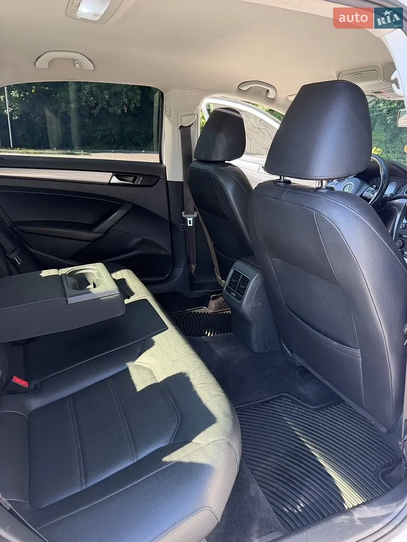 2014 Volkswagen Passat - мініатюра 20
