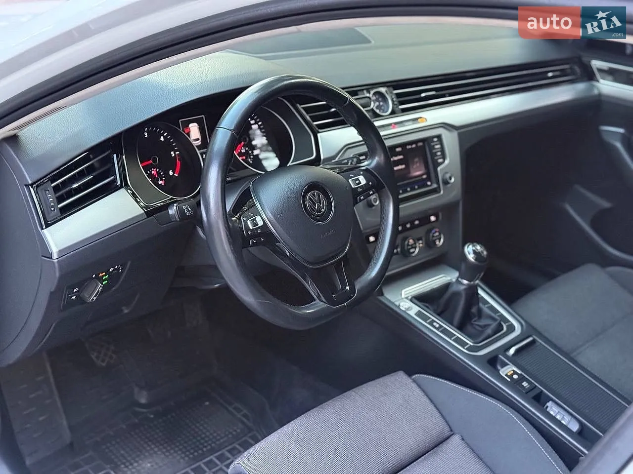 2017 Volkswagen Passat - мініатюра 27