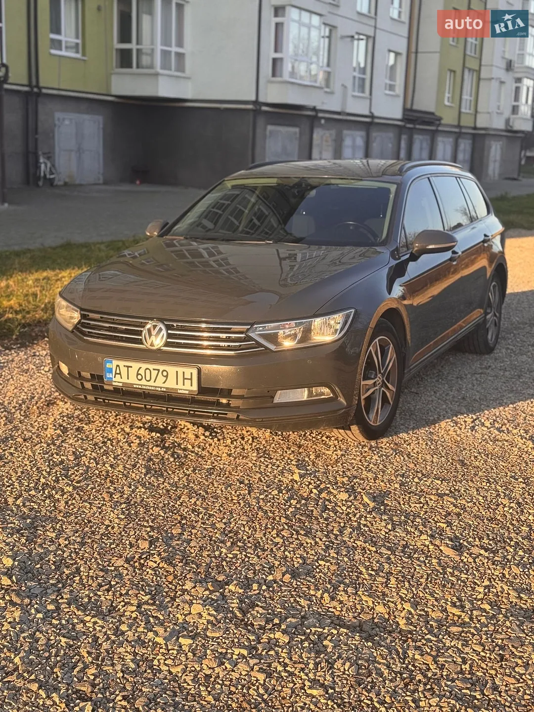 2017 Volkswagen Passat - мініатюра 3