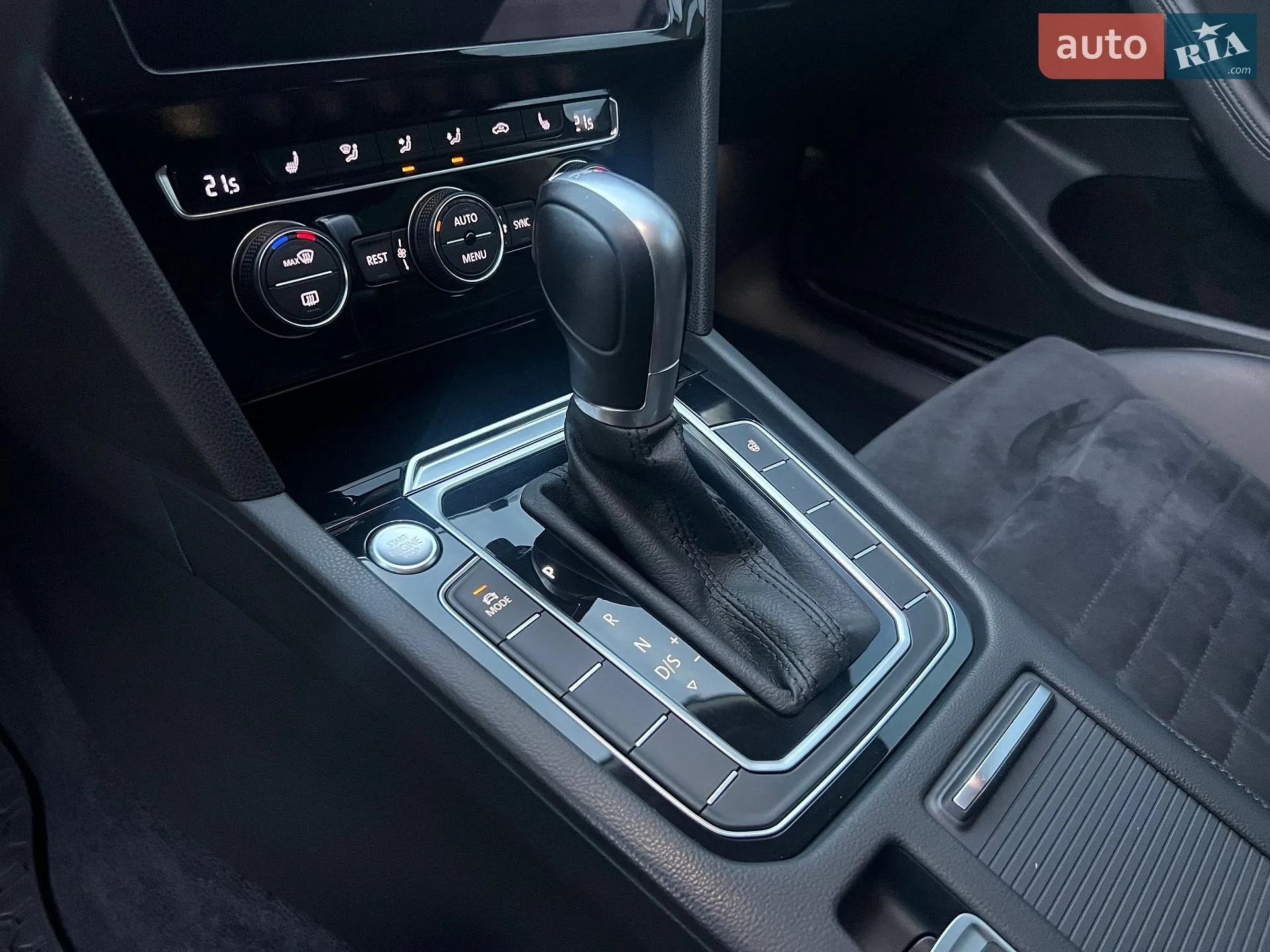 2018 Volkswagen Passat - мініатюра 18