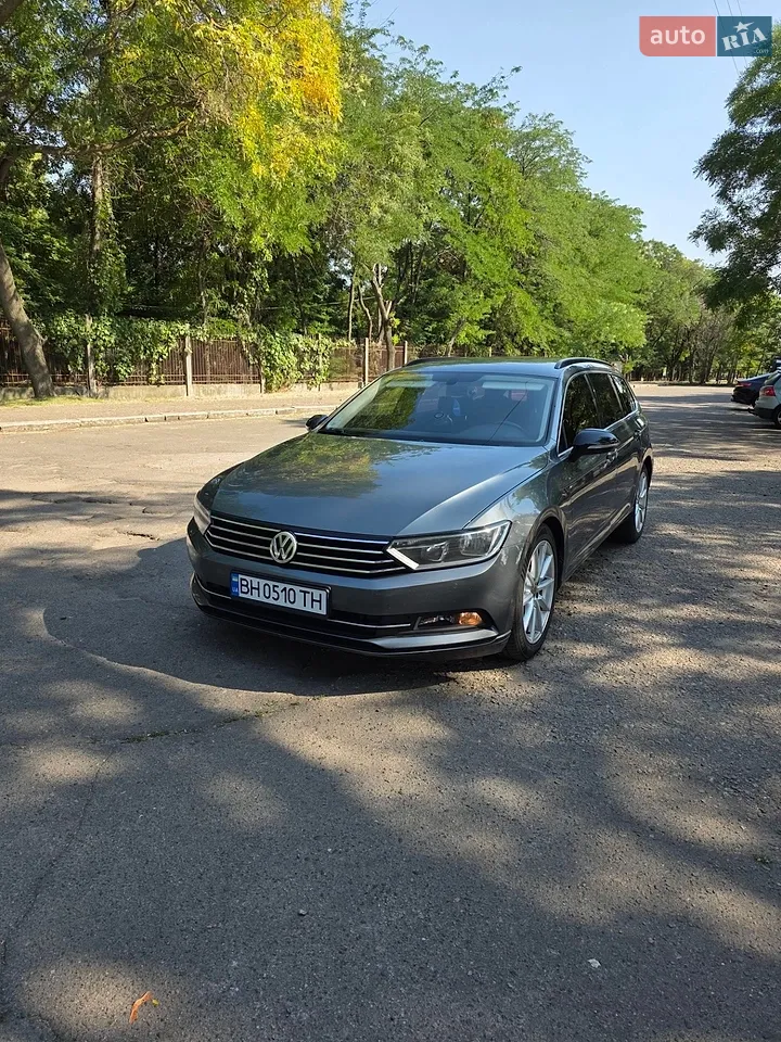 2015 Volkswagen Passat - мініатюра 18