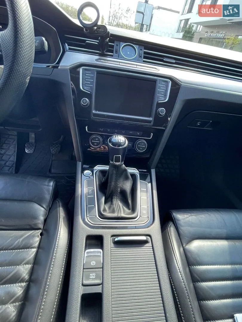 2016 Volkswagen Passat - мініатюра 14