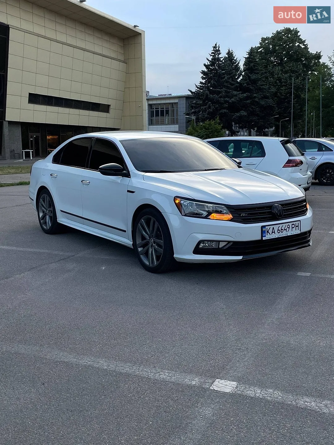 2017 Volkswagen Passat - фото 1