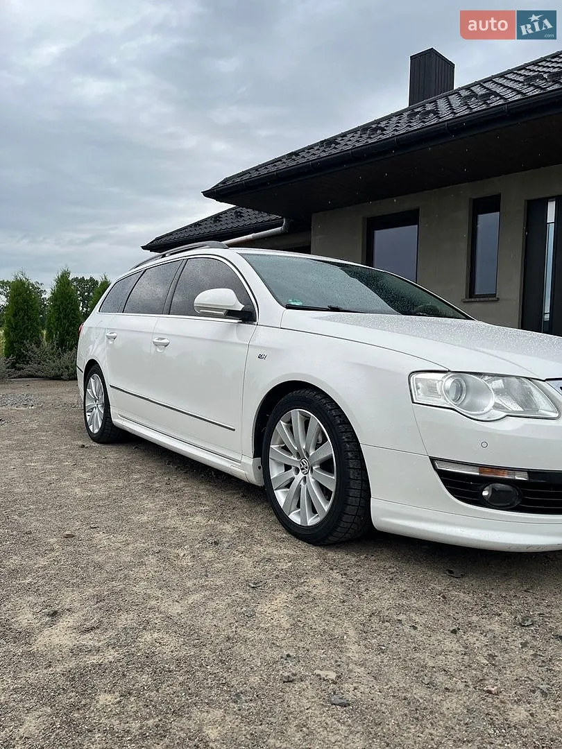 2010 Volkswagen Passat - мініатюра 4