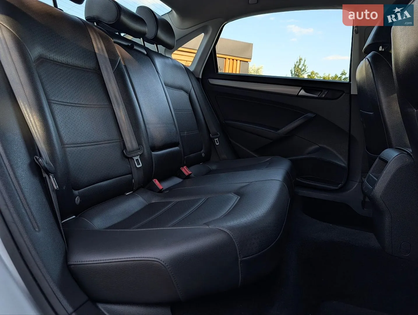 2015 Volkswagen Passat - мініатюра 33