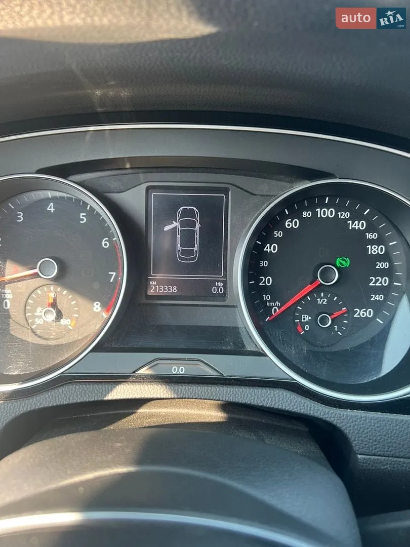 2015 Volkswagen Passat - мініатюра 9
