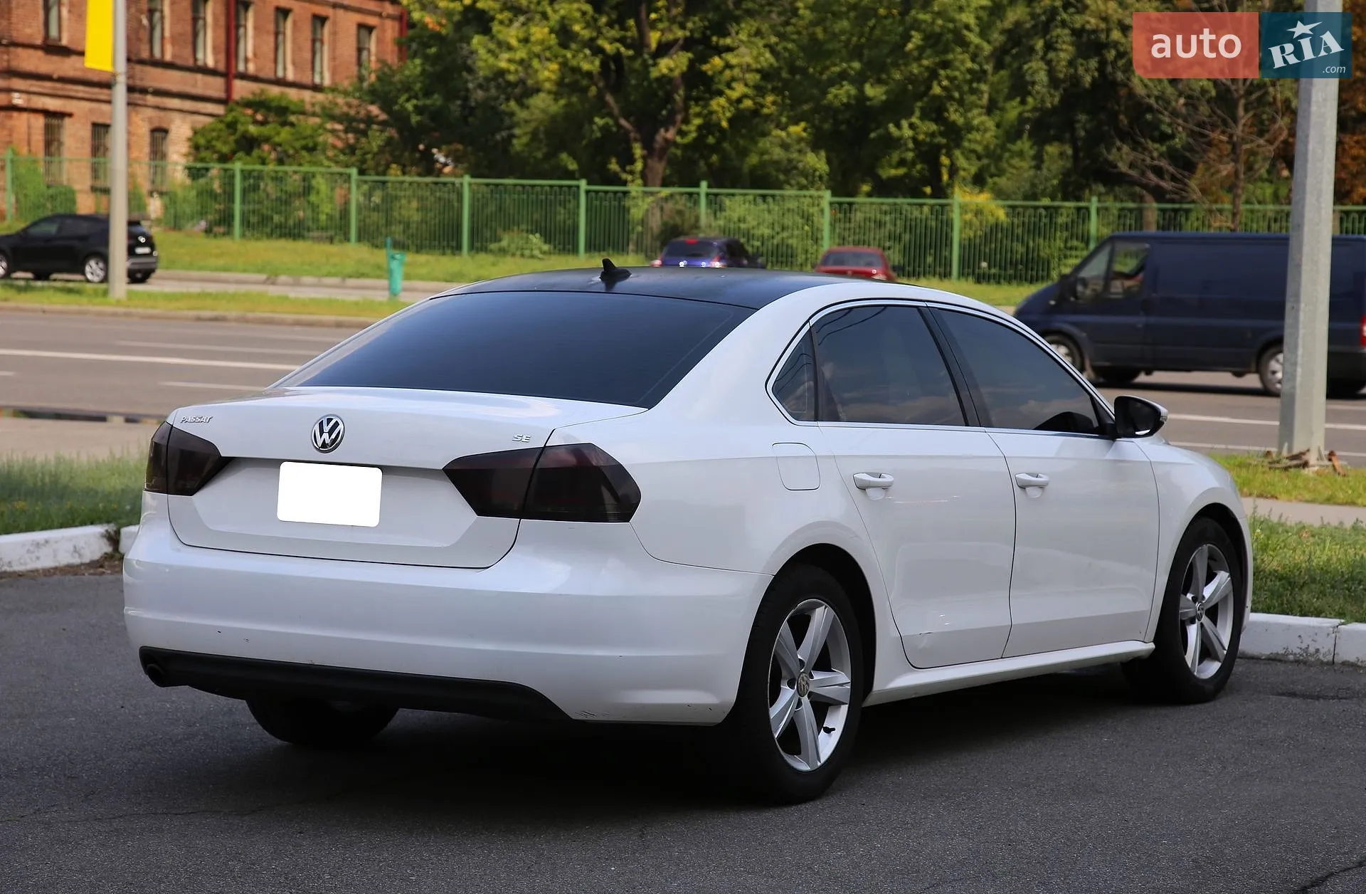 2011 Volkswagen Passat - мініатюра 6
