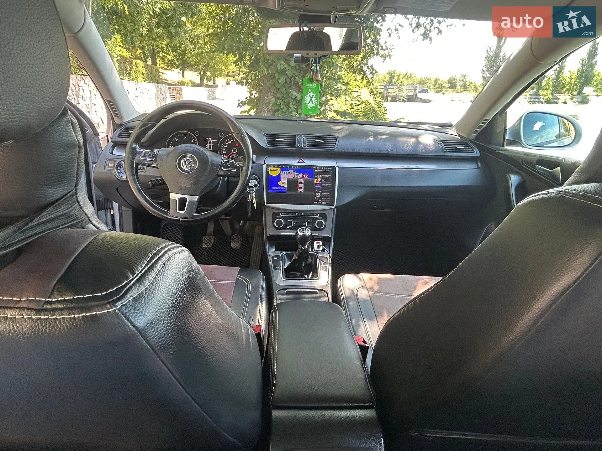 2010 Volkswagen Passat - мініатюра 4