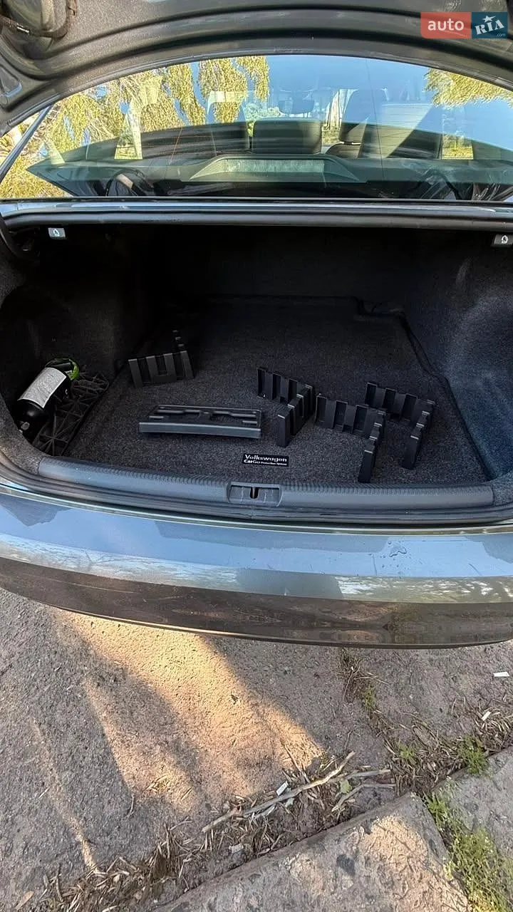 2021 Volkswagen Passat - мініатюра 21