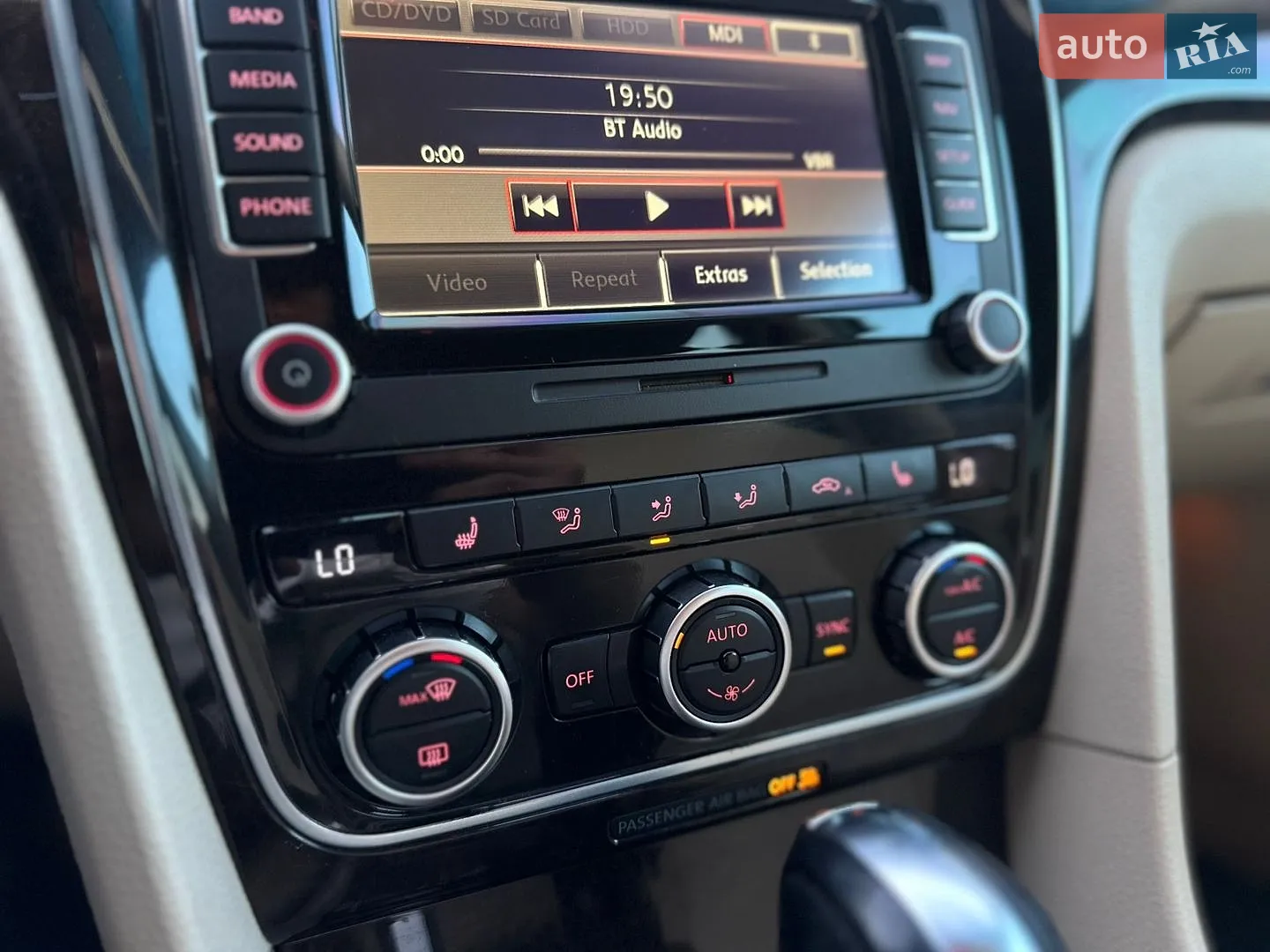 2014 Volkswagen Passat - мініатюра 21