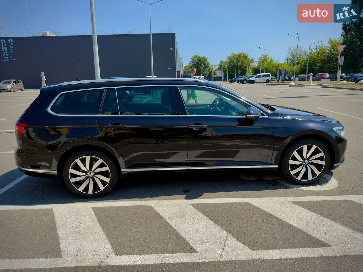 2017 Volkswagen Passat - мініатюра 8