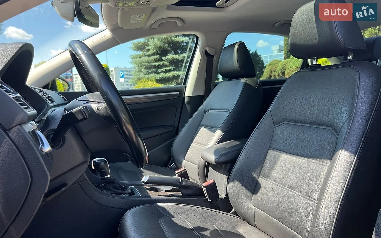2017 Volkswagen Passat - мініатюра 9