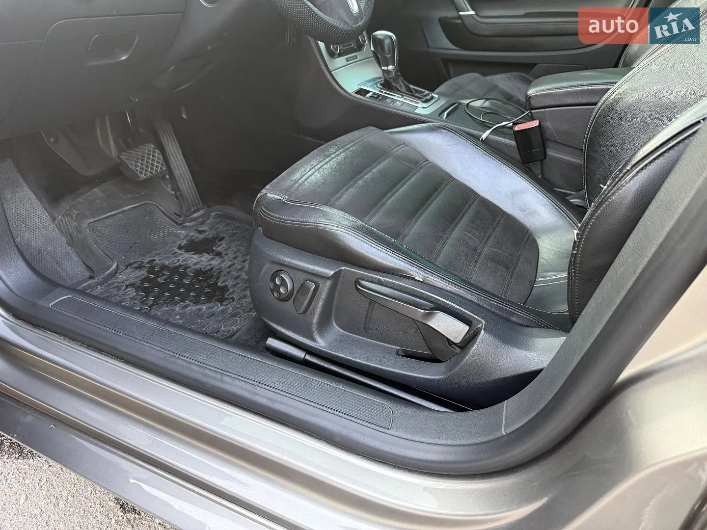 2011 Volkswagen Passat - мініатюра 18