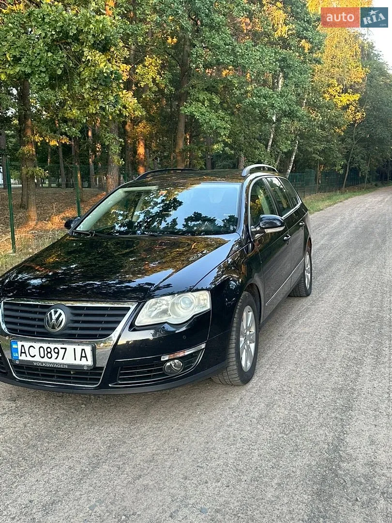 2010 Volkswagen Passat - мініатюра 8