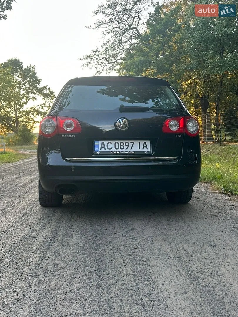 2010 Volkswagen Passat - мініатюра 21