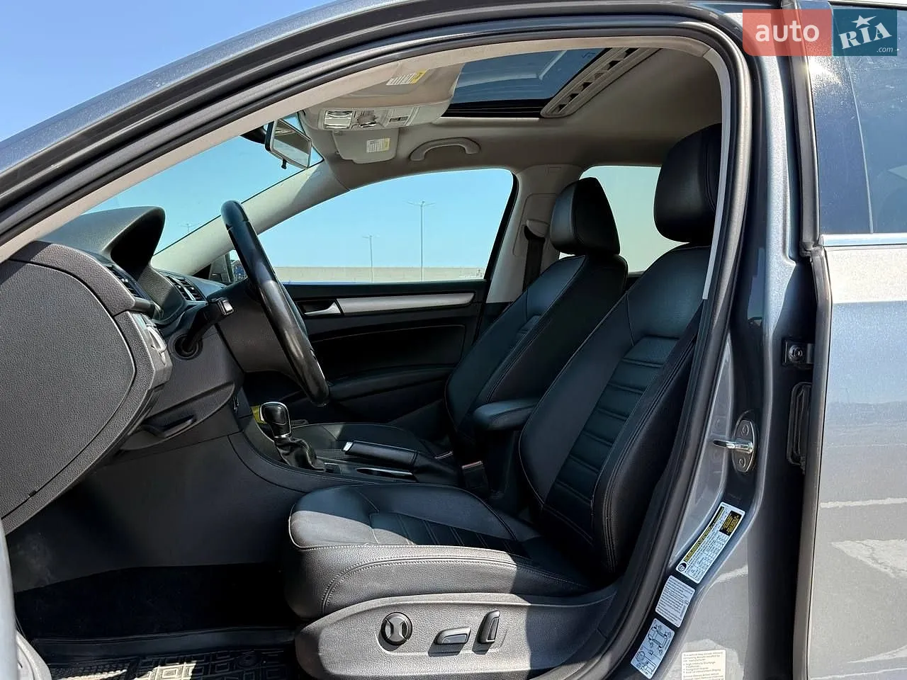2015 Volkswagen Passat - мініатюра 12