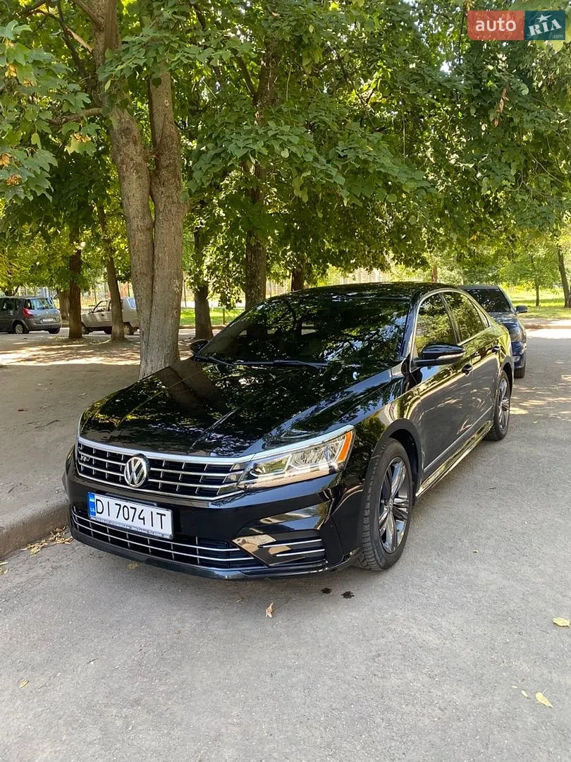 2016 Volkswagen Passat - фото 1