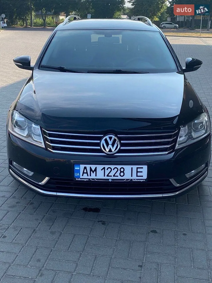 2013 Volkswagen Passat - мініатюра 25