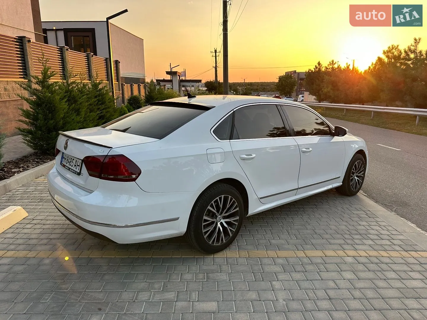 2012 Volkswagen Passat - мініатюра 8