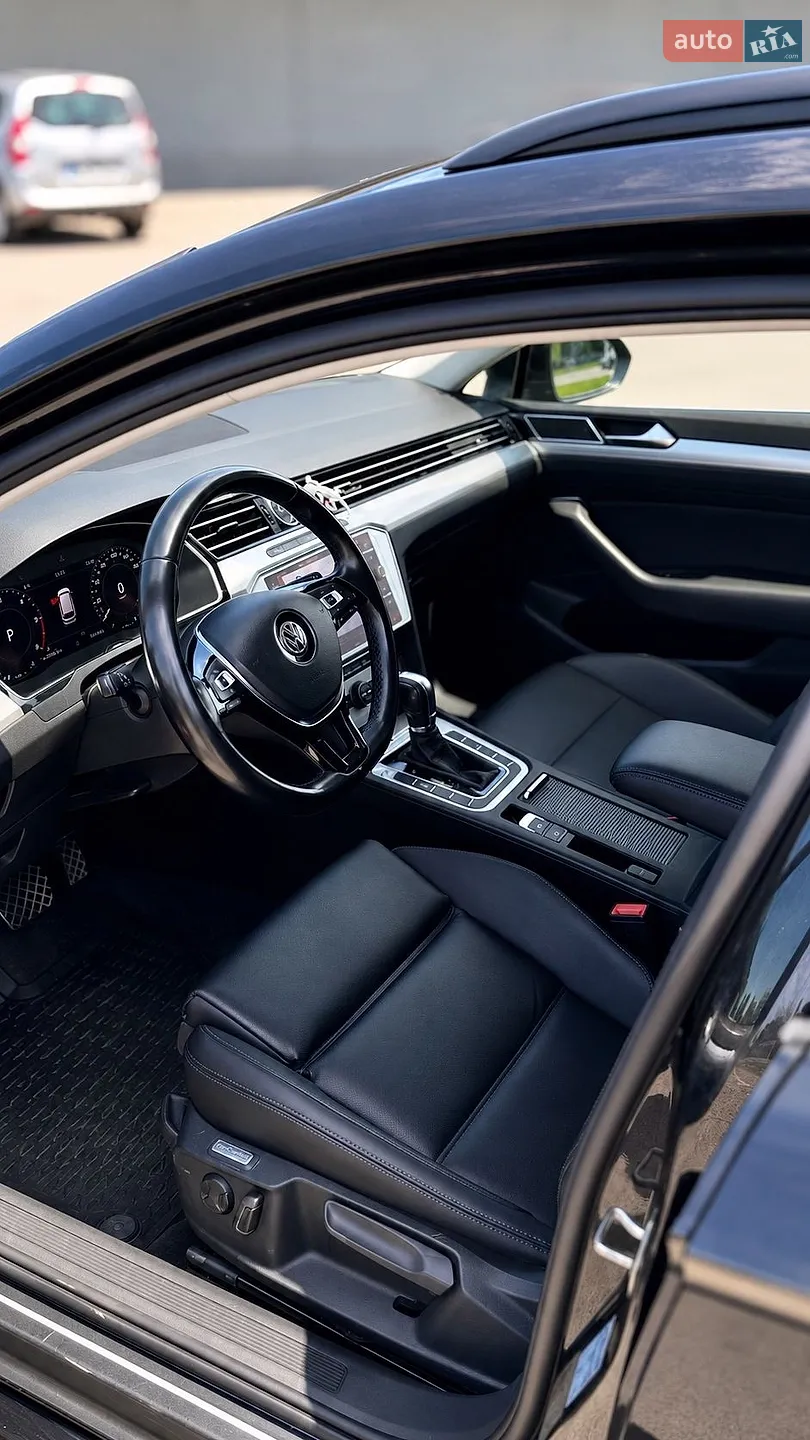 2019 Volkswagen Passat - мініатюра 9